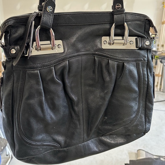 B Makowsky Black Large Tote - Picture 2 of 11